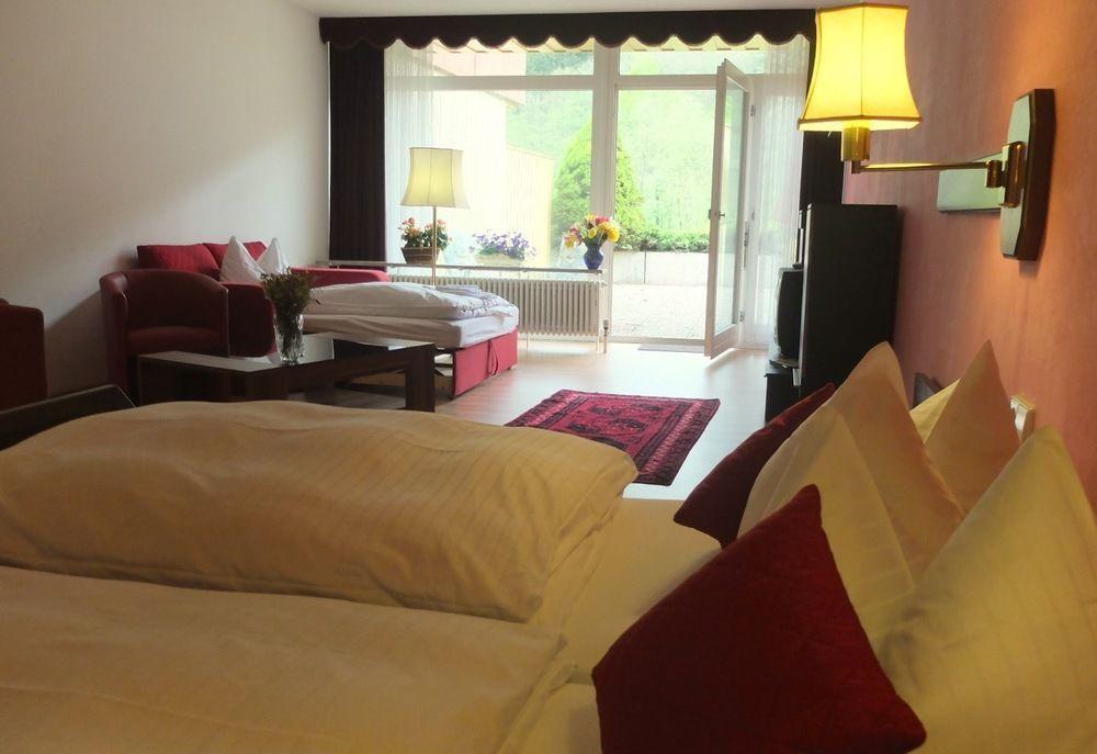 ¿Cuáles son los mejores hoteles cerca de Baumwipfelpfad Schwarzwald? Bad Wildbad Exterior foto