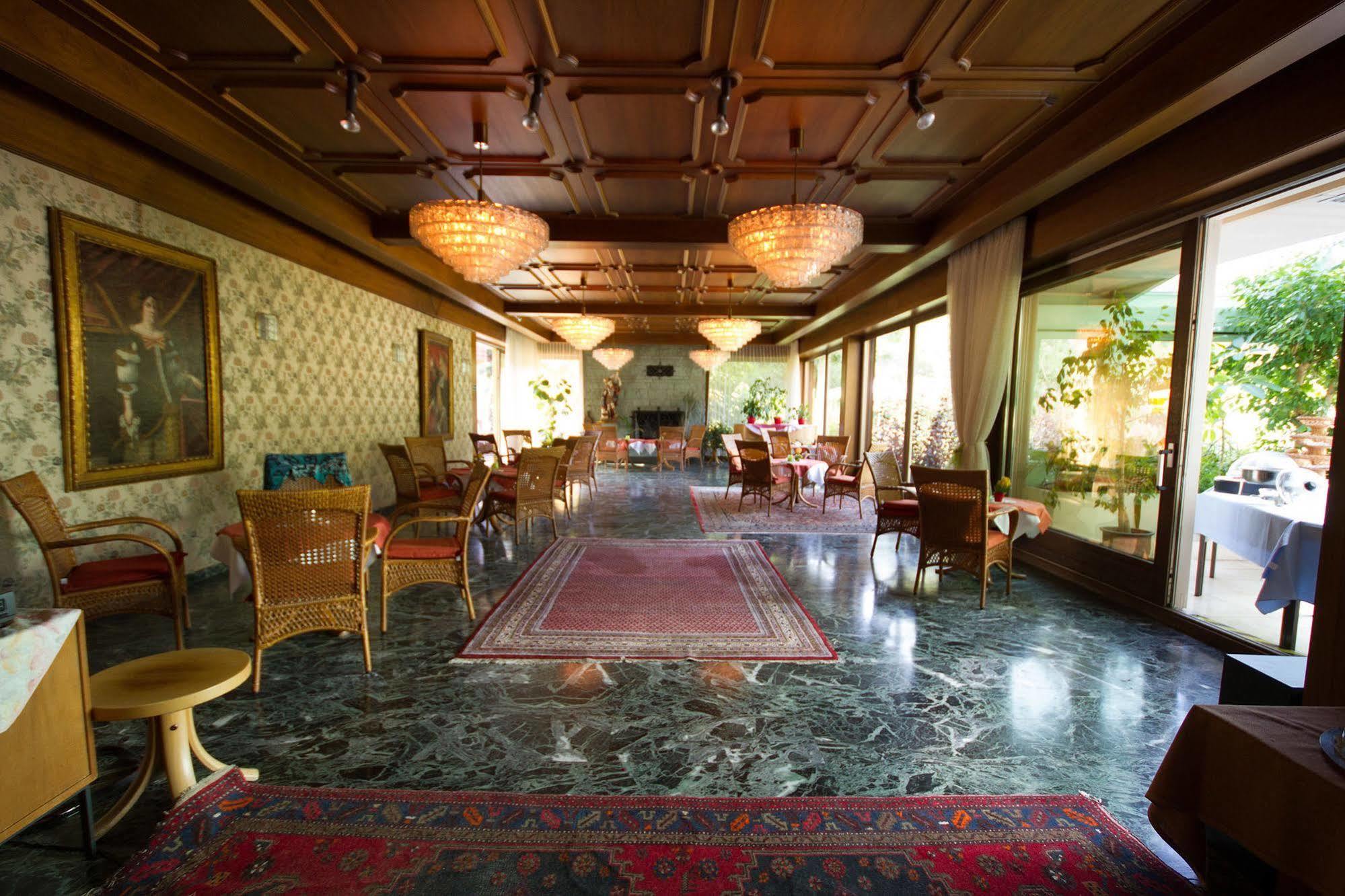 ¿Cuáles son los mejores hoteles cerca de Baumwipfelpfad Schwarzwald? Bad Wildbad Exterior foto