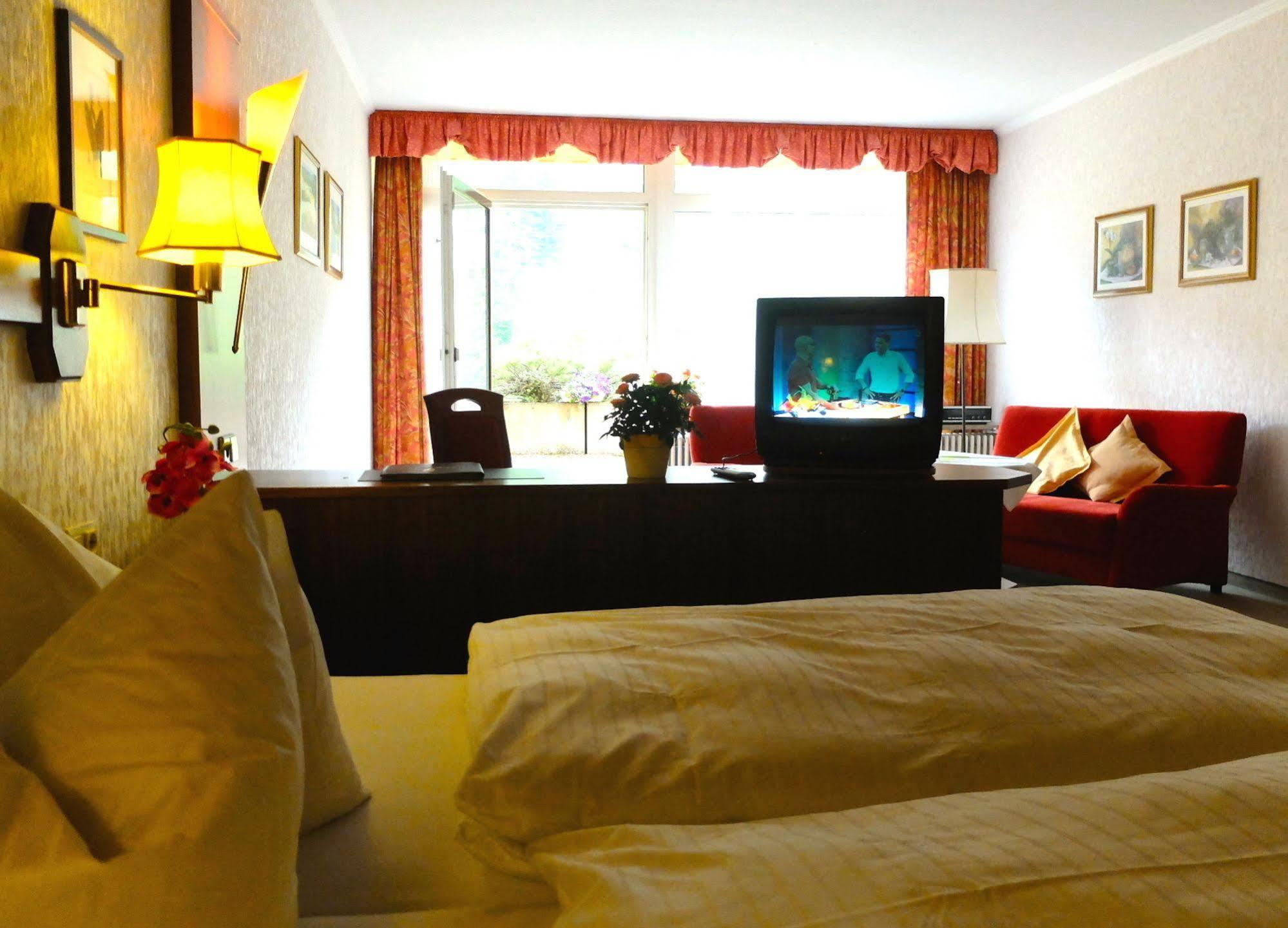 ¿Cuáles son los mejores hoteles cerca de Baumwipfelpfad Schwarzwald? Bad Wildbad Exterior foto